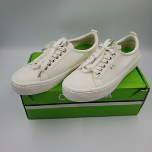 Cariuma Natural Canvas OCA Low Sneakers Shoes Lace Up Mens Sz 8 Womens Sz 9.5